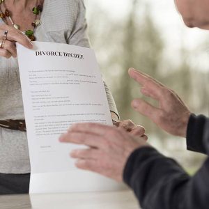 older couples having a divorce