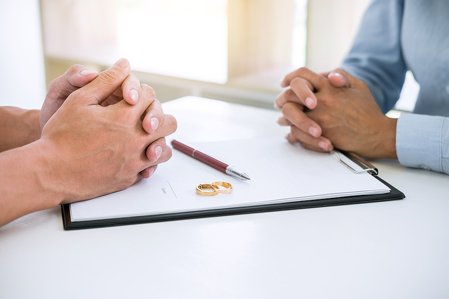 How Are Debts Divided in a Texas Divorce?
